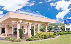 Baymont Inn And Suites Greenville Nc